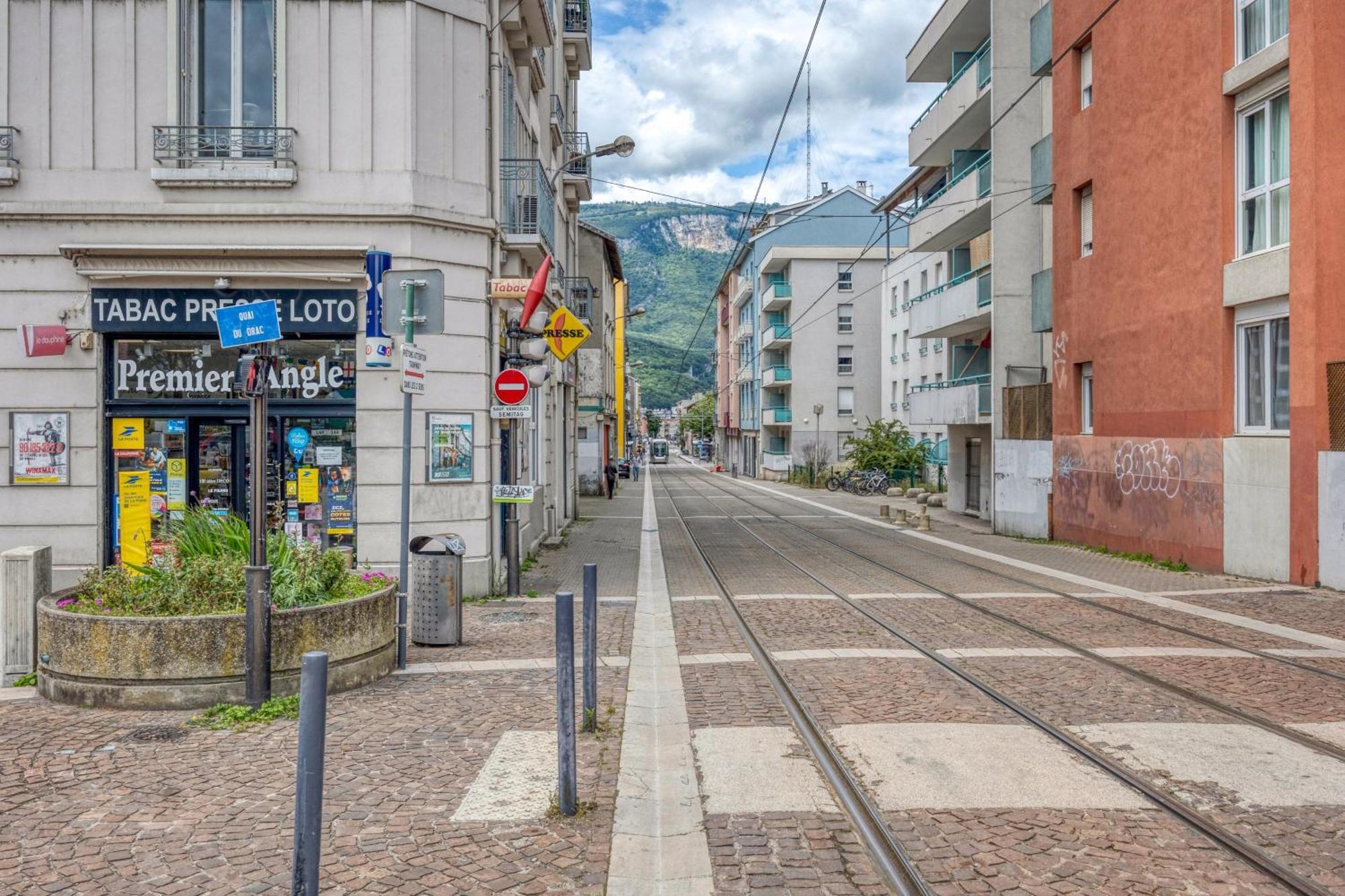 Appartement La Residentiel - Cea - Stmicro - Gare à Fontaine  Extérieur photo
